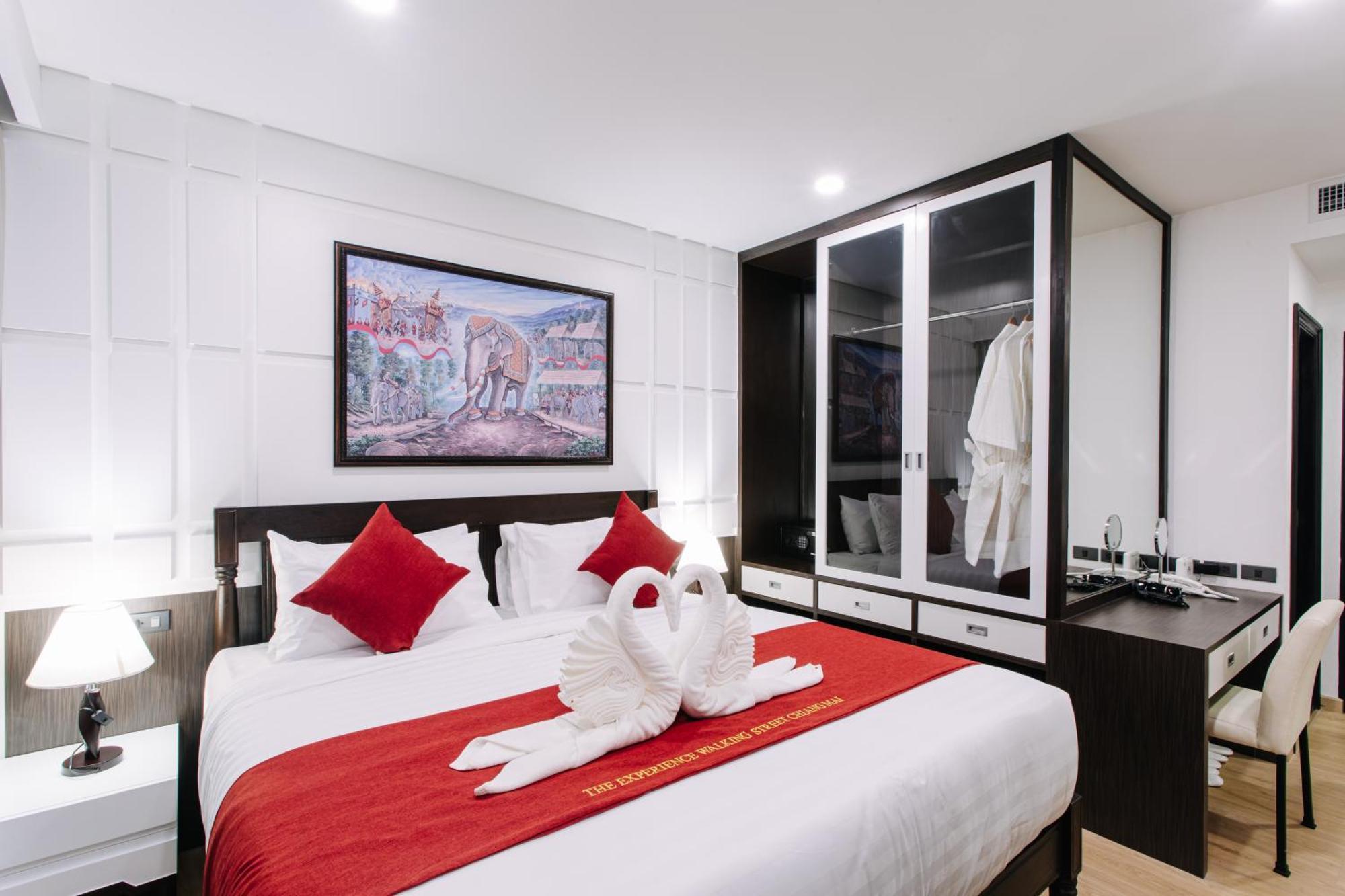 The Experience Walking Street Chiang Mai Otel Dış mekan fotoğraf