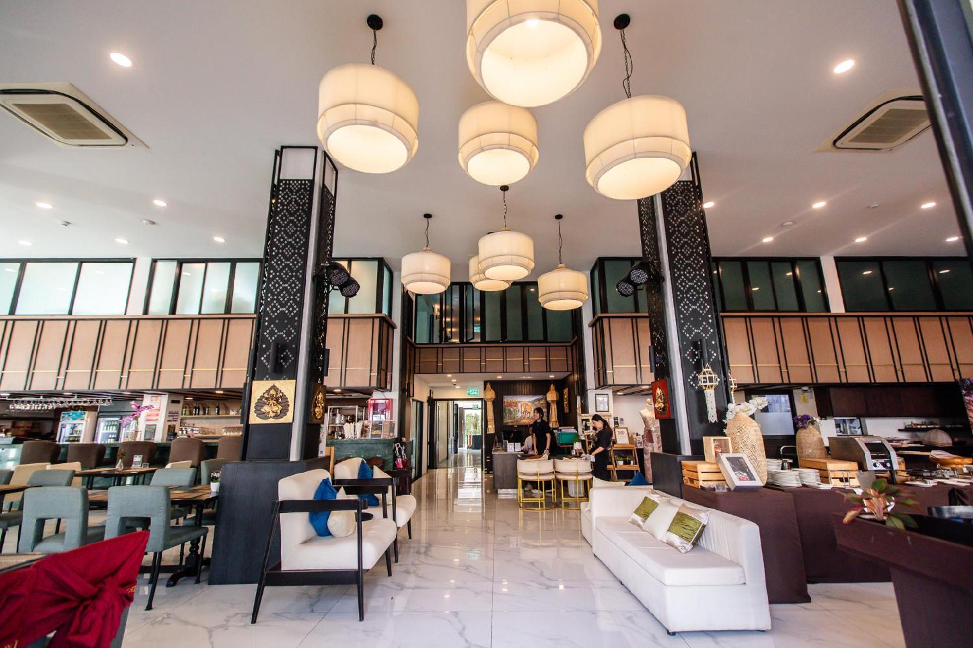 The Experience Walking Street Chiang Mai Otel Dış mekan fotoğraf