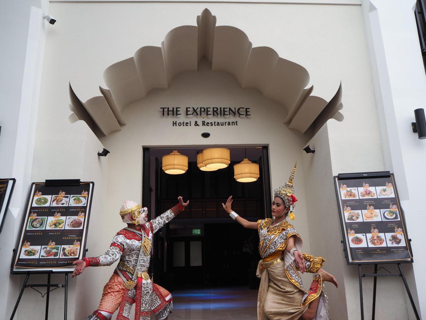 The Experience Walking Street Chiang Mai Otel Dış mekan fotoğraf