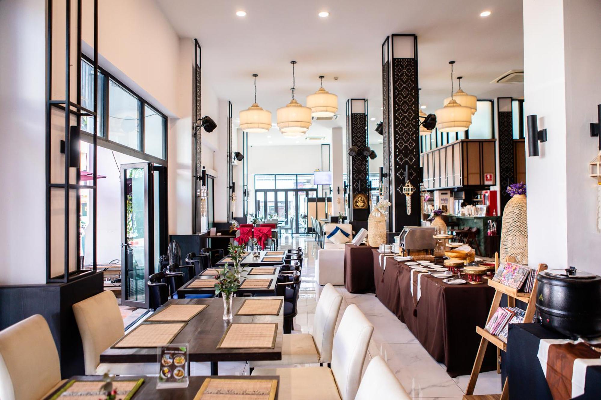 The Experience Walking Street Chiang Mai Otel Dış mekan fotoğraf